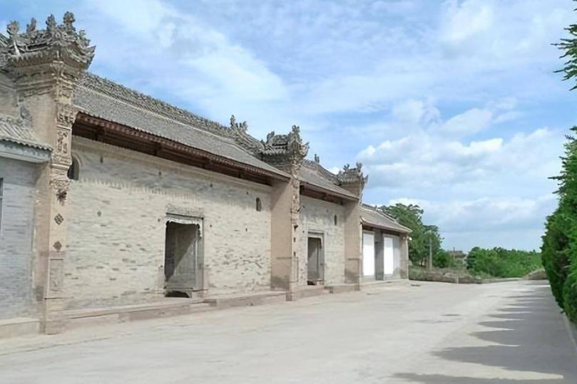 走进唐家大院 感受古建之美