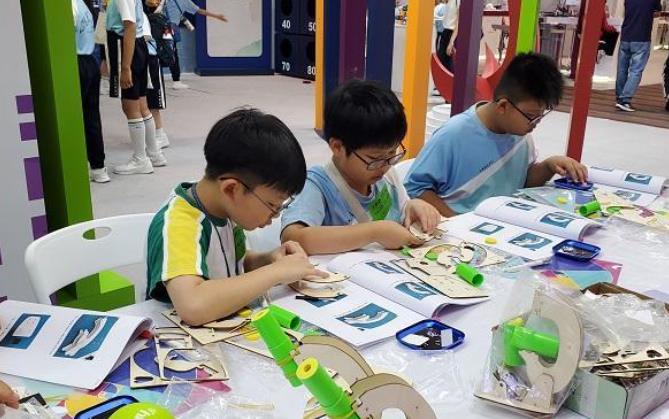 “2025香港科学节”开幕 将举办逾百项活动